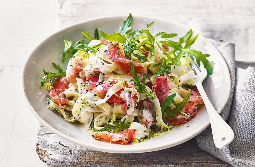 Dinner: Creamy smoked salmon and lemon pasta recipe