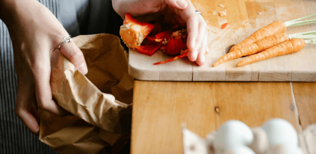 Samsung Food Innovates with AI to Tackle Food Waste in Your Kitchen